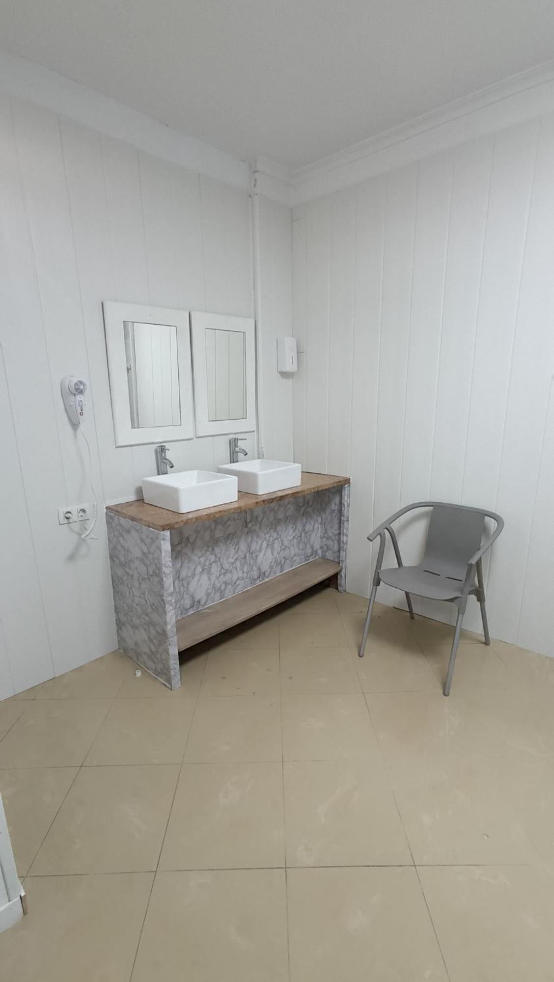 Hostel Bretema لوغو المظهر الخارجي الصورة