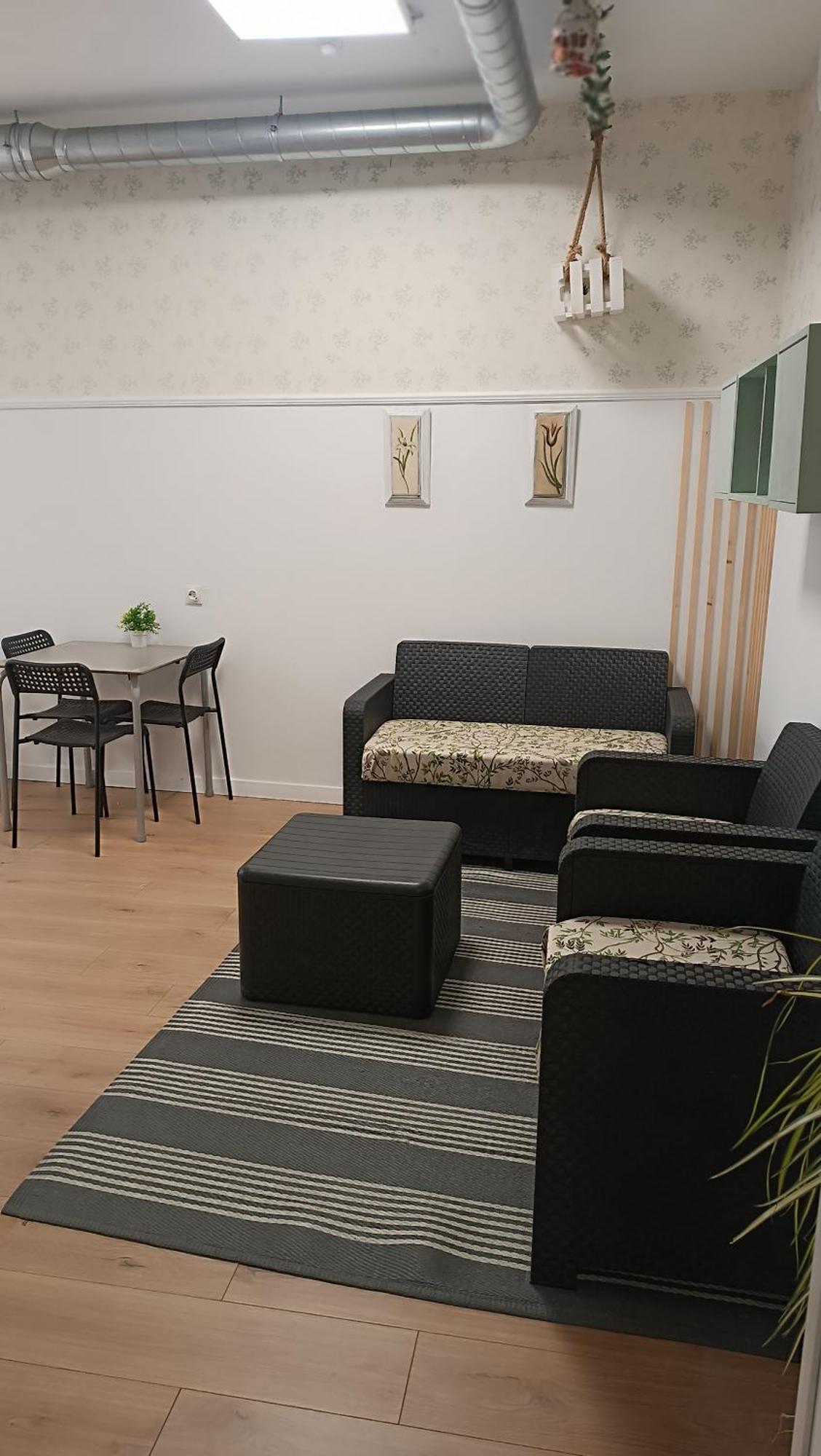 Hostel Bretema لوغو المظهر الخارجي الصورة